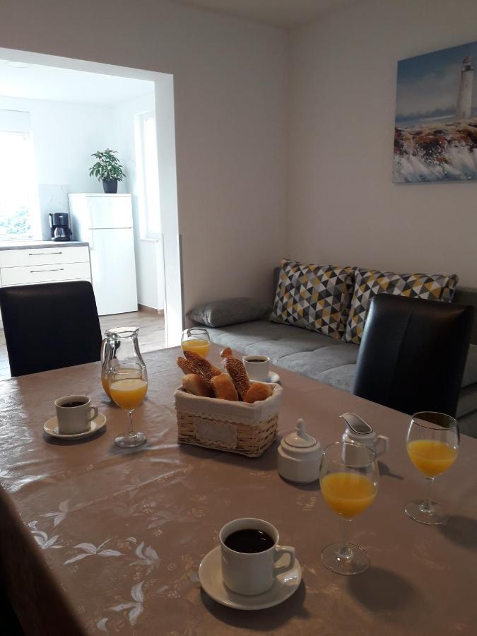 Apartments Gracia & Toni Trogir Ngoại thất bức ảnh