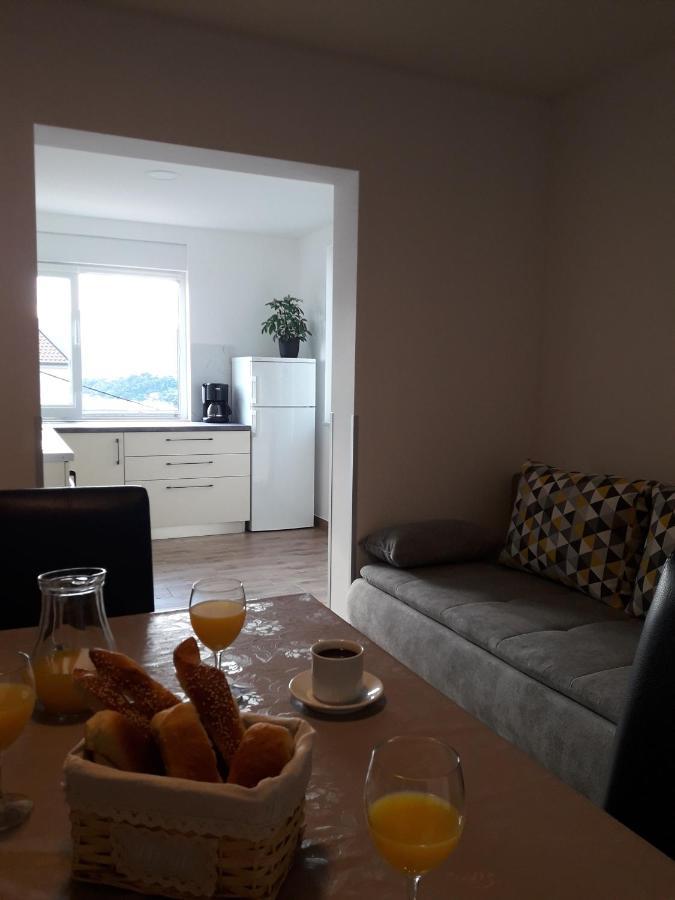 Apartments Gracia & Toni Trogir Ngoại thất bức ảnh