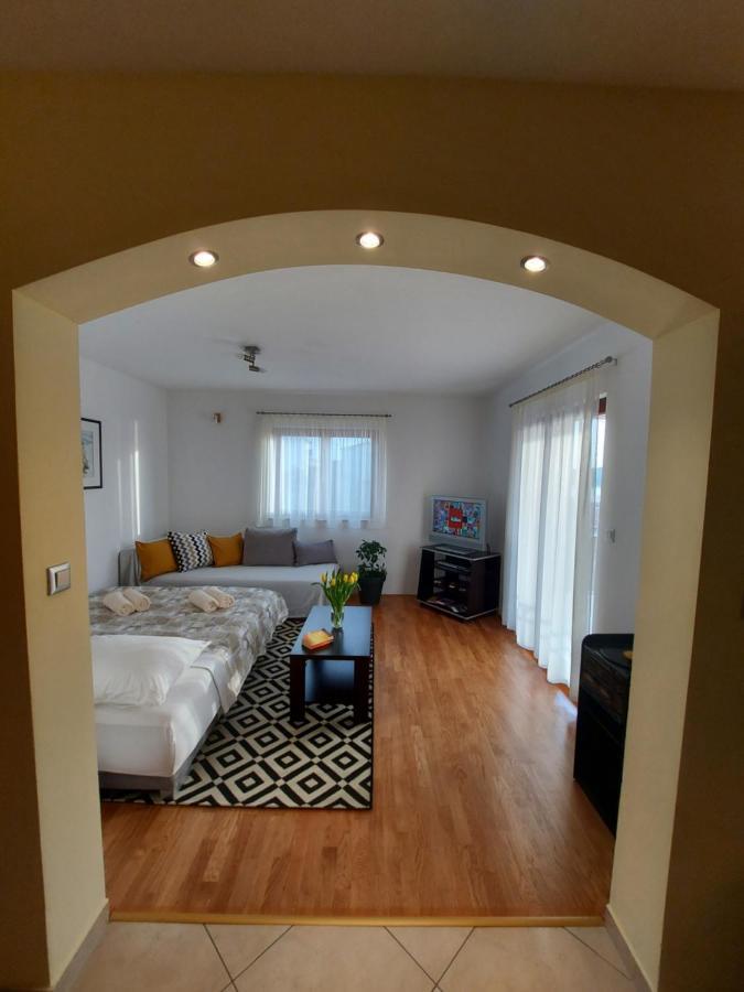 Apartments Gracia & Toni Trogir Ngoại thất bức ảnh
